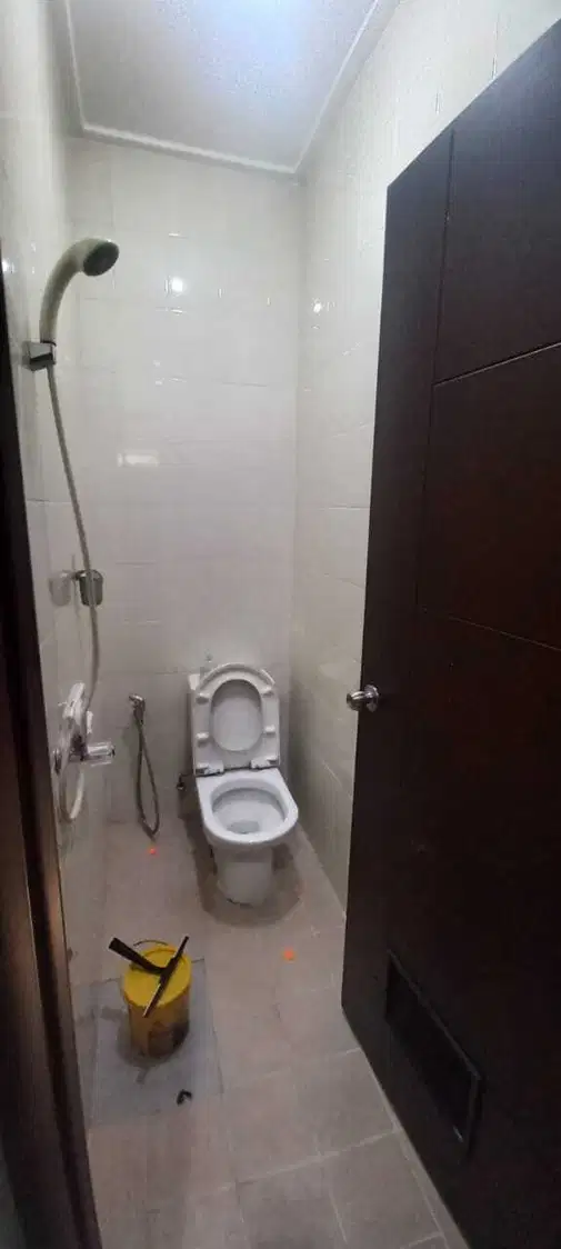 Rumah GLC Cluster East Asia - Hoek Position Property