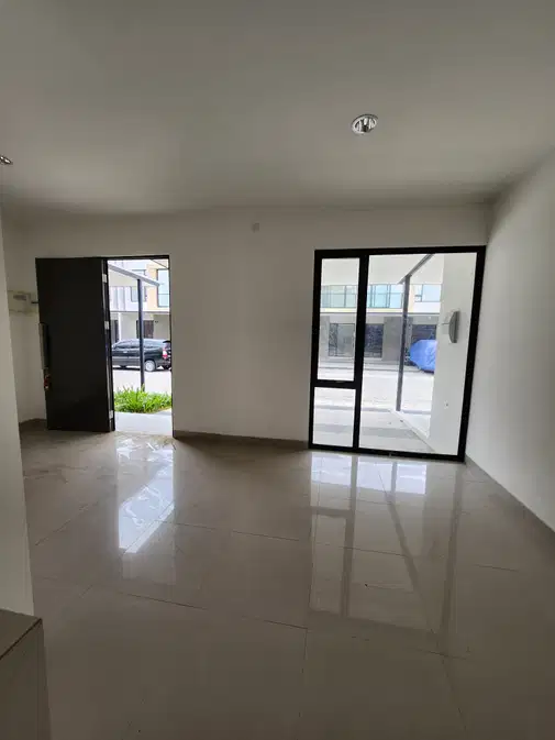 Пантаи Индах Капуктағы 2 жұмақты үй, 6x10м, толық жабдықталған