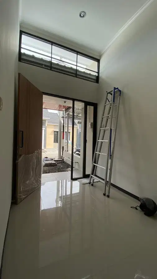 New House in Perum Alana Wisma Indah, Surabaya