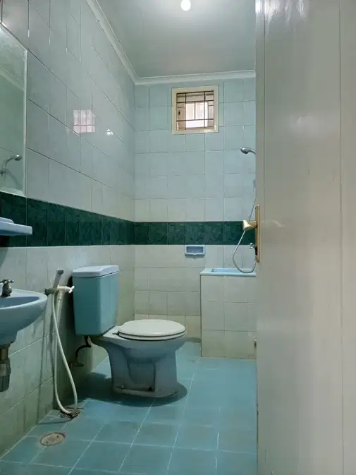 Spacious Private Complex Property in Gegerkalong