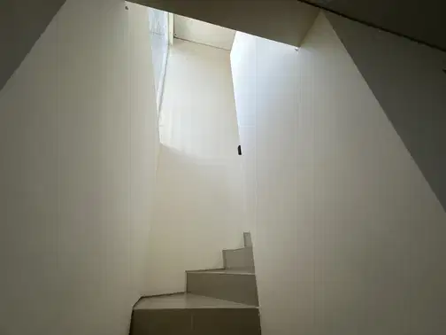 Modern Minimalist 2-Story House Near Multiple Universities and Amenities
