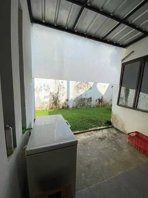 Spacious Property with Garden and Multiple Amenities