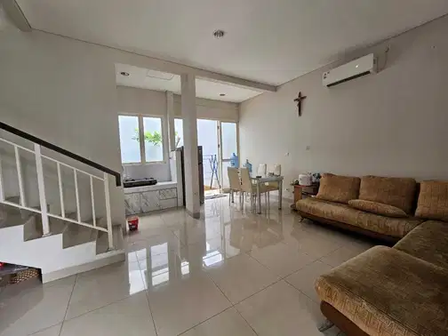 2-Story Furnished House in South Mississippi Cluster, JGC - Cakung, East Jakarta