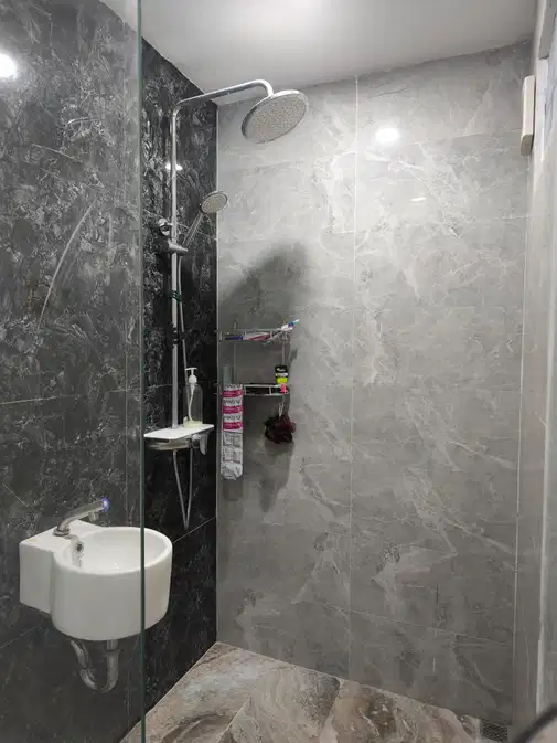 Rumah Alana Regency Cemandi - 2-спальная резиденция с внутренними удобствами