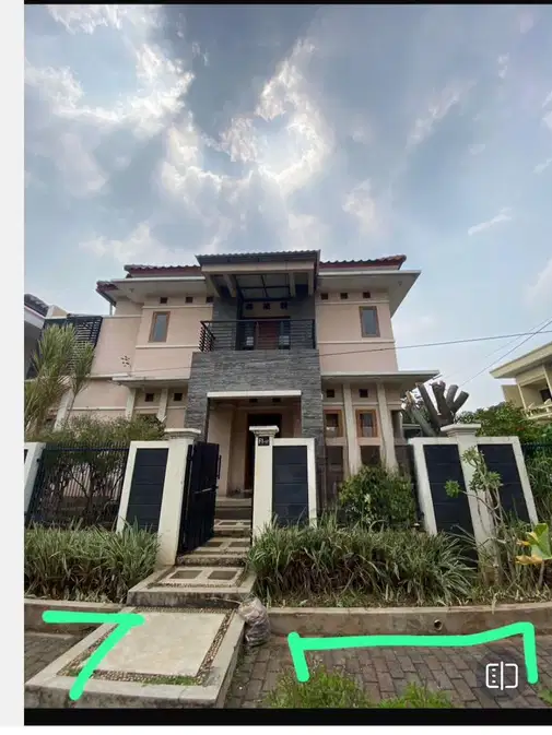 Modern House in Taman Modern, Cakung, East Jakarta