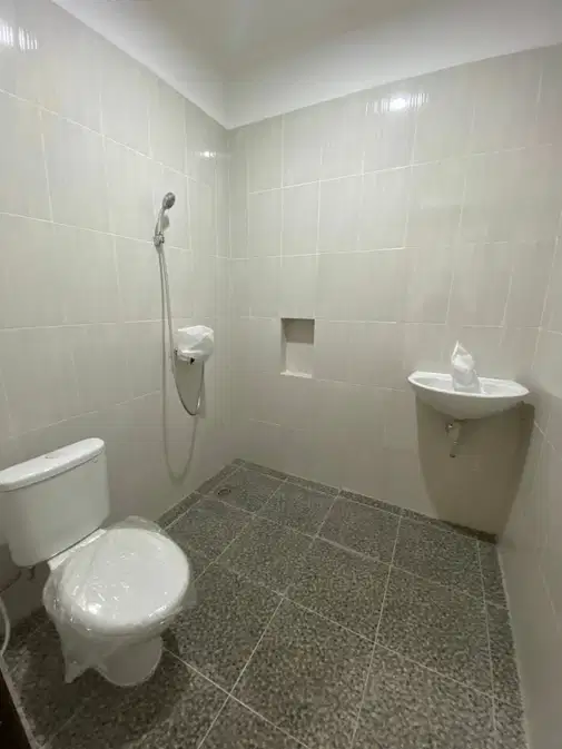 Spacious 180m² House with Western Exposure