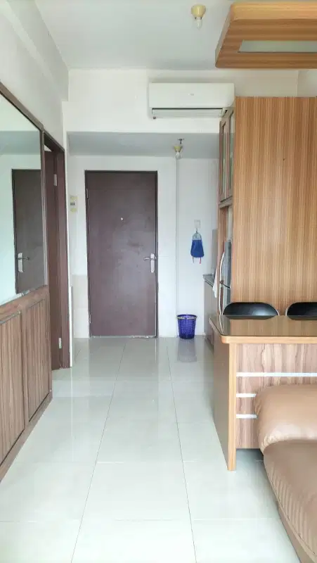 Furnished 2-Bedroom Apartment with Pool View