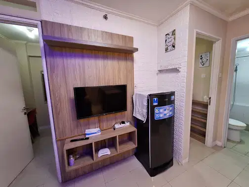 2BR Furnished Apartment at Bassura City, Flamboyan Tower, Floor 25