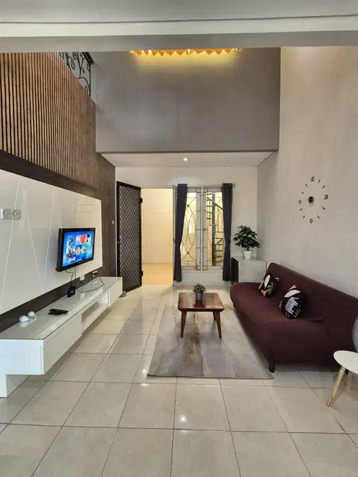Pakuwon City Laguna Regency House - Furnished, Near Malls and Universities