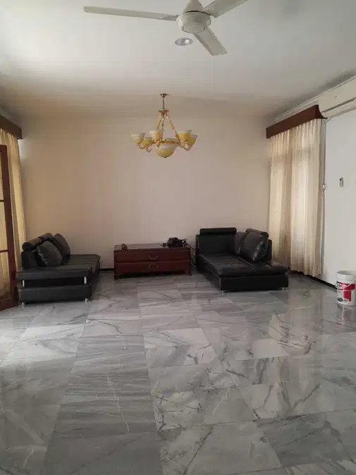 Antasari Executive Paradise House - Spacious 4BR Furnished Property in South Jakarta