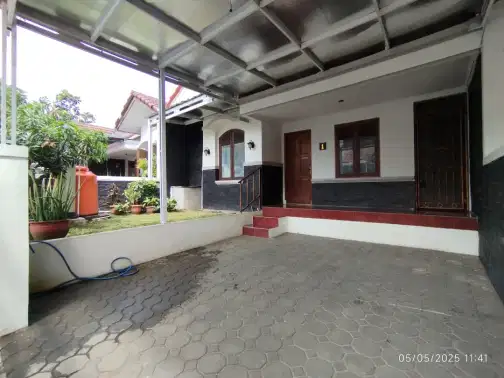 Comfortable House in Tanjung Sari Asri Antapani with 24-Hour Security