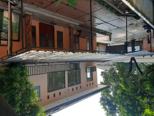 Велика нерухомість з ділянкою 500 м² у стратегічному районі Кебагусан Рая