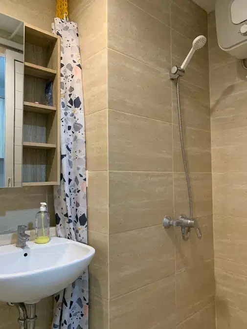 Springwood Residence Studio Apartment - Fully Furnished with City View