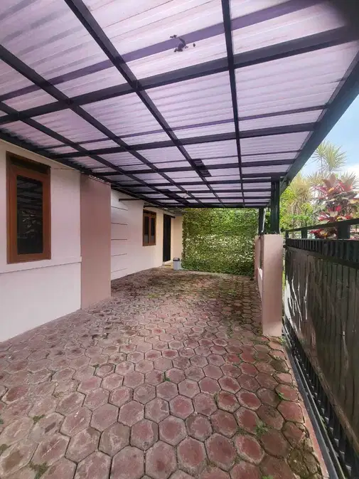 Disewa Rumah 1,5 Lantai Luas 163 m2, 3 Kamar Tidur, Antapani, Bandung