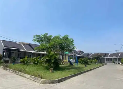 Taman Kopo Indah 1 Greenville-дегі жалға алынатын үй