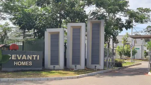 Minimalist House in Summarecon Emerald, Strategic Location Near Facilities