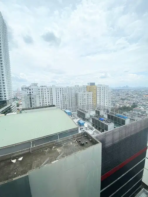 Green Bay Pluit 3 Bedroom High Floor Apartment with 2 Free ACs