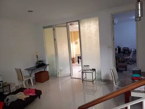 Eastcoast Park Pakuwon City Semi-Furnished House