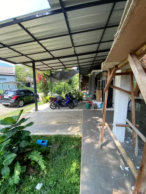 Spacious Property with Garden and Multiple Amenities