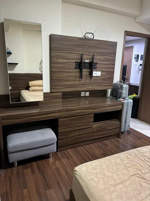 2 бөлмелі + студия жиһаздармен жабдықталған пәтер Puri Orchard