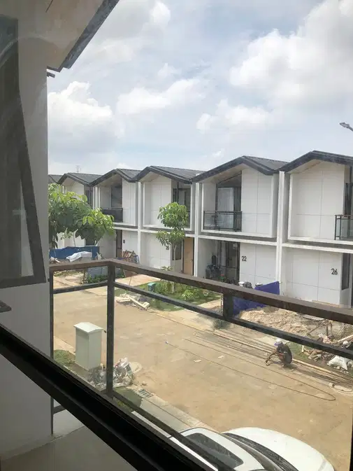 Cendana Icon Estate Karawaci 2 жумекті пәтері
