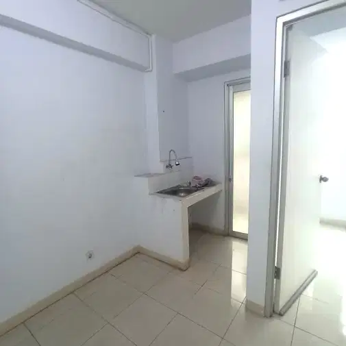 2BR Unfurnished Apartment at Greenbay - North Facing
