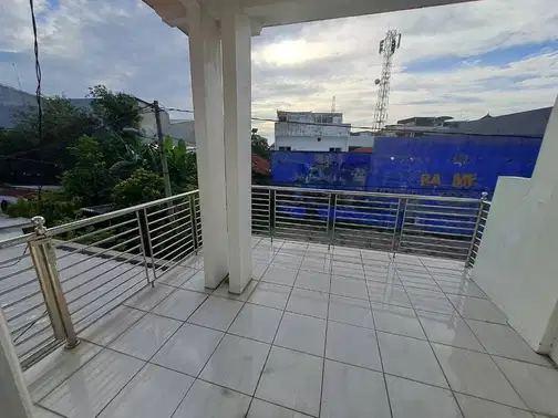 2-Story House in Strategic Kalijudan Area, 6 Bedrooms, Close to Universities