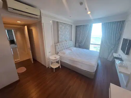 Spacious 3-Bedroom Apartment at Superblock Ciputra World, Surabaya