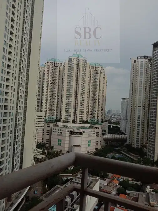 Modern Studio Apartment in West Jakarta Business District