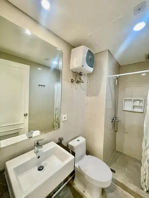 3 Bedroom Grand Madison Apartment - Fully Furnished and Ready to Move In