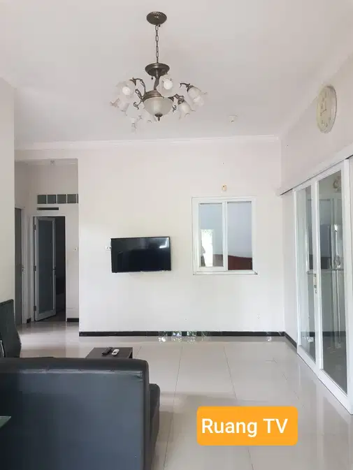 Дом Sukolilo Dian Regency рядом с Pakuwon, Keputih, Сурабая