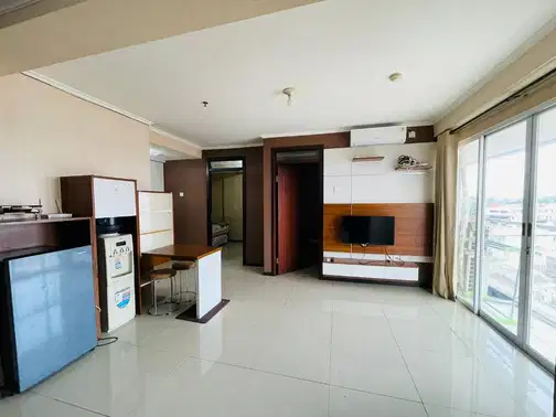 Strategically Located 2 Bedroom Apartment with Full Amenities