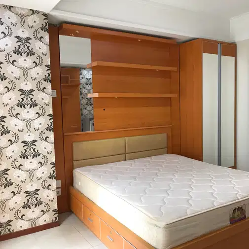 Studio Apartment at Royal Mediterania Garden Residence with Pool View