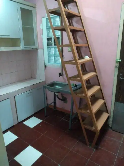 Strategic Rental Near Binus Campus - Compact Studio