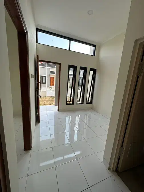 New Semi-Furnished House Near Balong Waterpark
