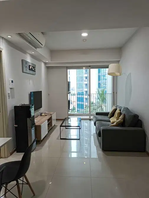 Minimal Rental with Mall Proximity