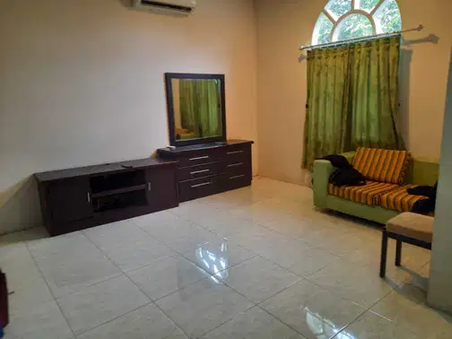 2-поверховий будинок у Menteng Garden, Tanjung Bunga