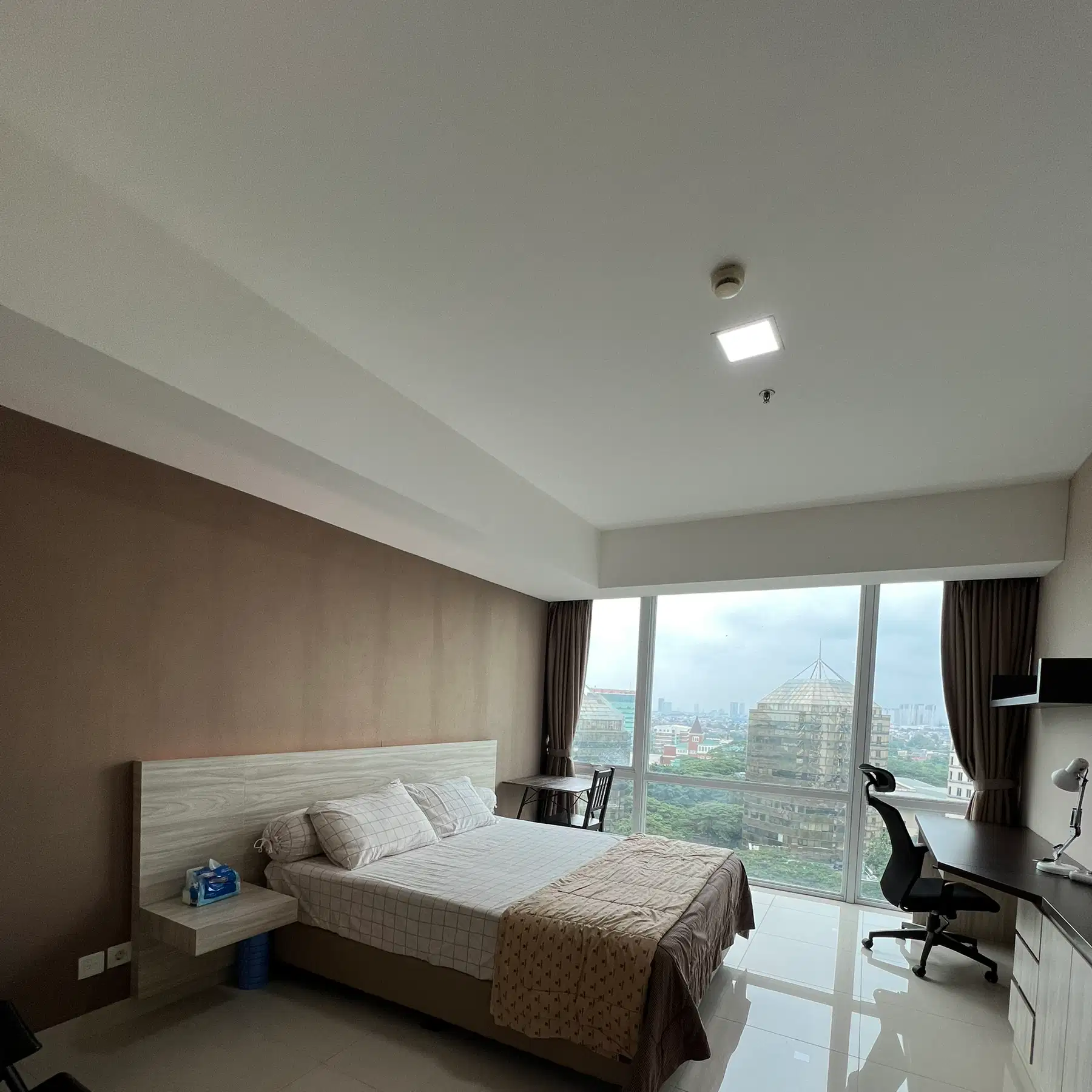 Modern Studio Apartment with City Views