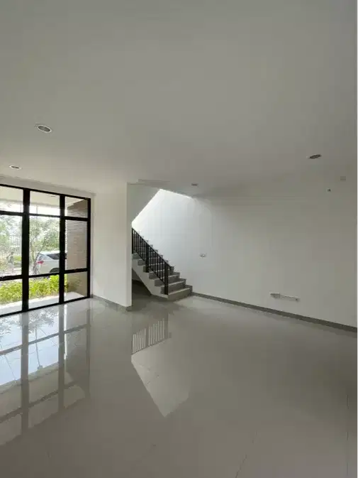 PIK2-дегі Simprug Residence-тегі көл көрінісі бар премиум үй