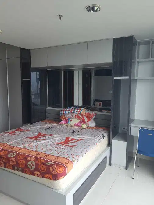 Luxury Spacious Apartment at Springhill Terrace Residence Tower Sandalwood
