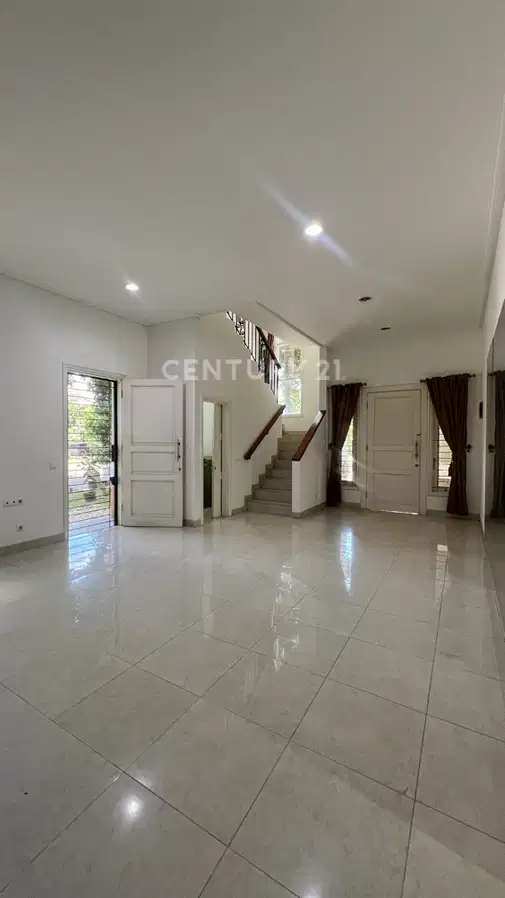 Strategic Location Property with Multiple Features