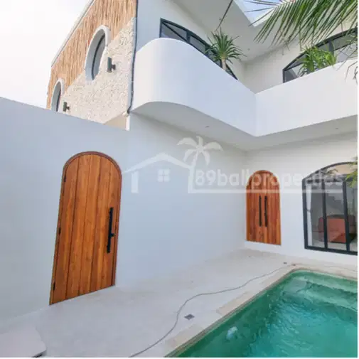 Mediterranean 2-Bed Villa with Pool in Tumbak Bayuh