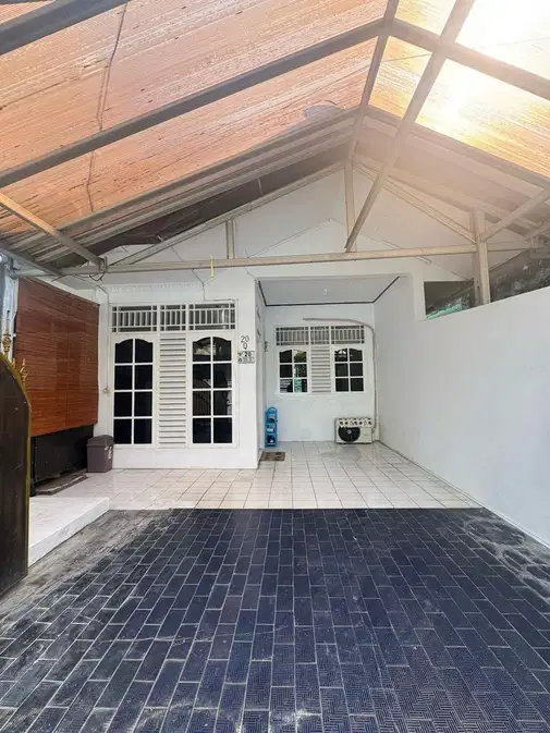 Annual Rental House in Asem Baris Raya, Tebet, South Jakarta
