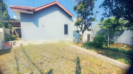 Comfortable Residential House in Bumi Pasundan Complex, Bandung