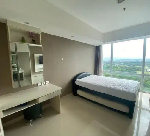 U Residence 1 - Fully Furnished Golf View Apartment near UPH Campus