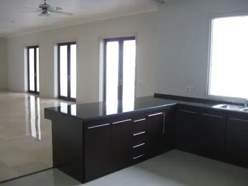 Kemang Inside кешеніндегі үй - 4 жұманақты кең жер