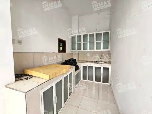 Minimalist Ready-to-Move House in Quiet Area