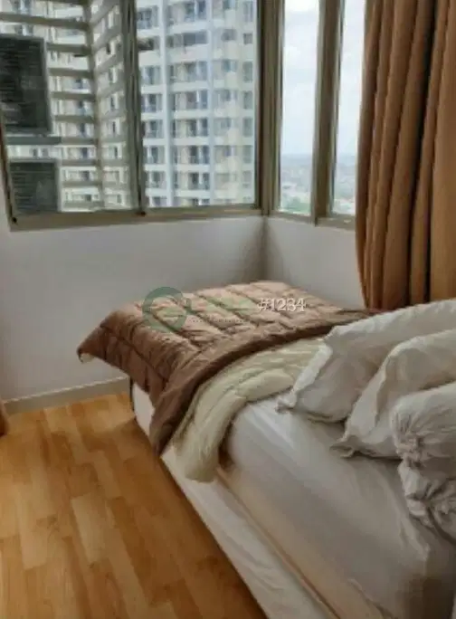 Modern 2-Bed High Floor Apartment Near Malls