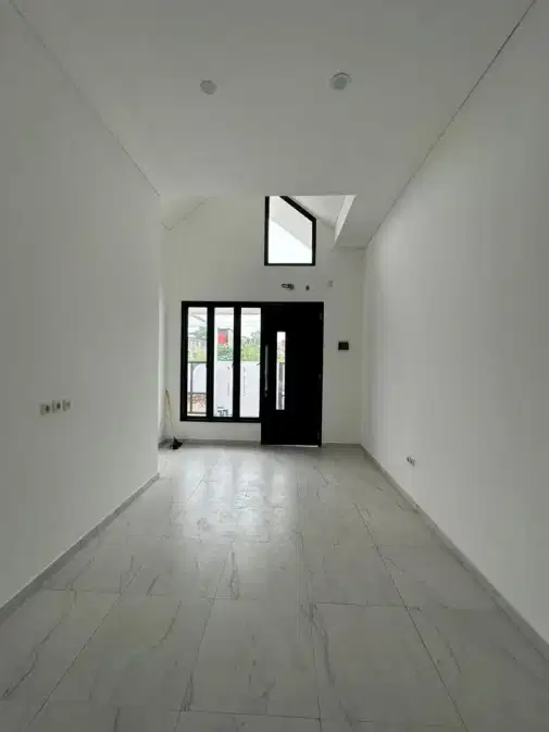 Comfortable Clean House with 3 Bedrooms and 3 Bathrooms