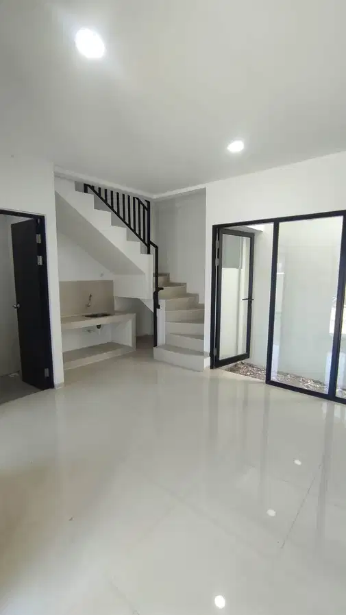 2-Story House near ITS University in Eastern Park, Surabaya